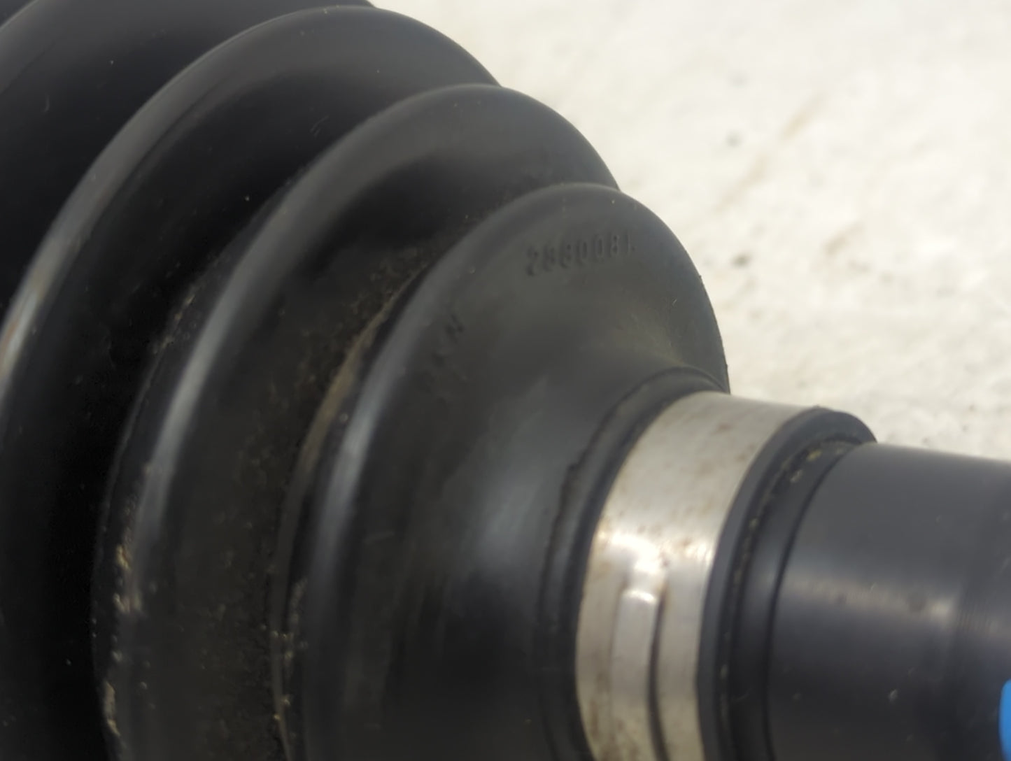 1994 Dodge Grand Caravan Axle Shaft Front Driver Cv C/v - Oemusedautoparts1.com