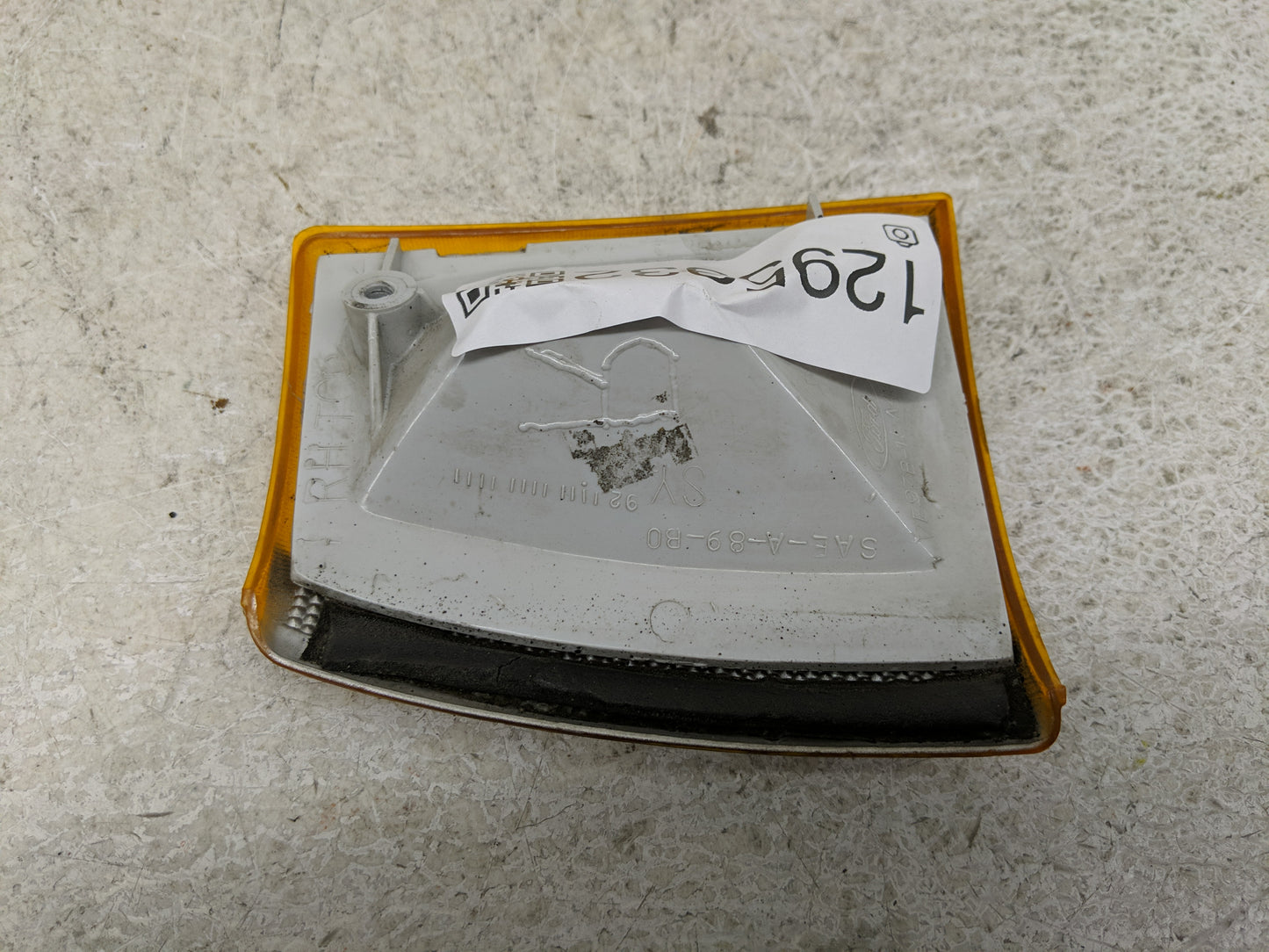 1994 Ford Explorer Passenger Right Oem Front Light Lamp - Oemusedautoparts1.com