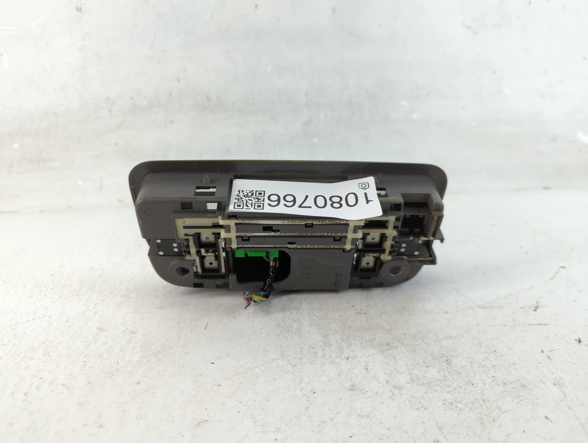 1994 Ford Ranger DOME LIGHT Title - Oemusedautoparts1.com