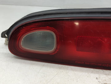 1993-1997 Mazda Mx-6 Tail Light Assembly Passenger Right OEM P/N:043-1377 Fits Fits 1993 1994 1995 1996 1997 OEM Used Auto Parts