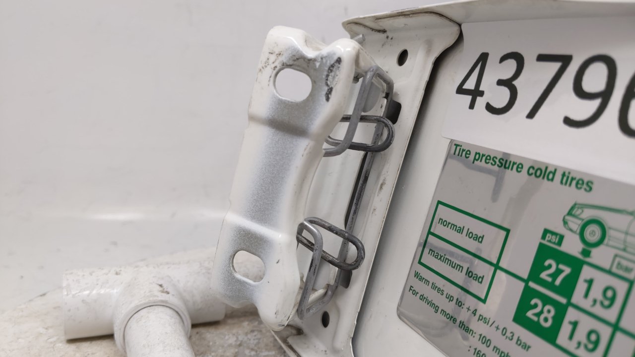 1994 Mercedes S320 Fuel Tank Door Lid Gas Tank White - Oemusedautoparts1.com