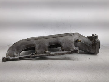 1994-1995 Pontiac Grand Am Air Intake Manifold P/N:10137069 Fits Fits 1994 1995 OEM Used Auto Parts