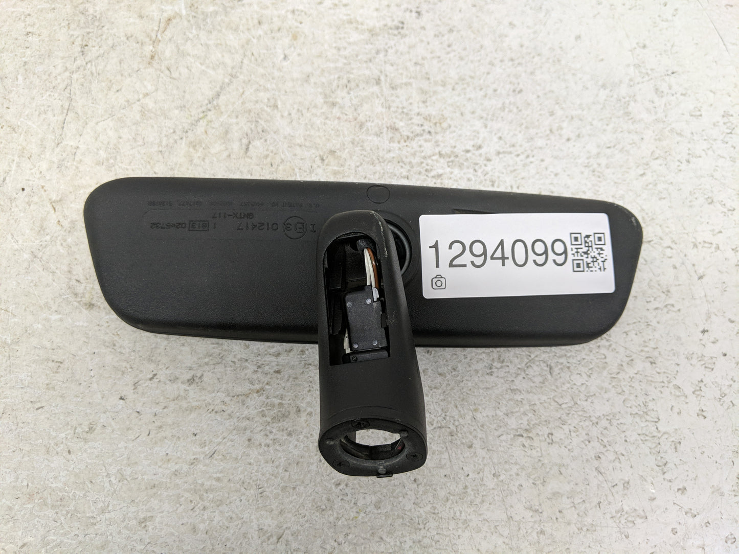 1995 Bmw 750i Interior Rear View Mirror Replacement OEM P/N:E13012417 Fits OEM Used Auto Parts - Oemusedautoparts1.com