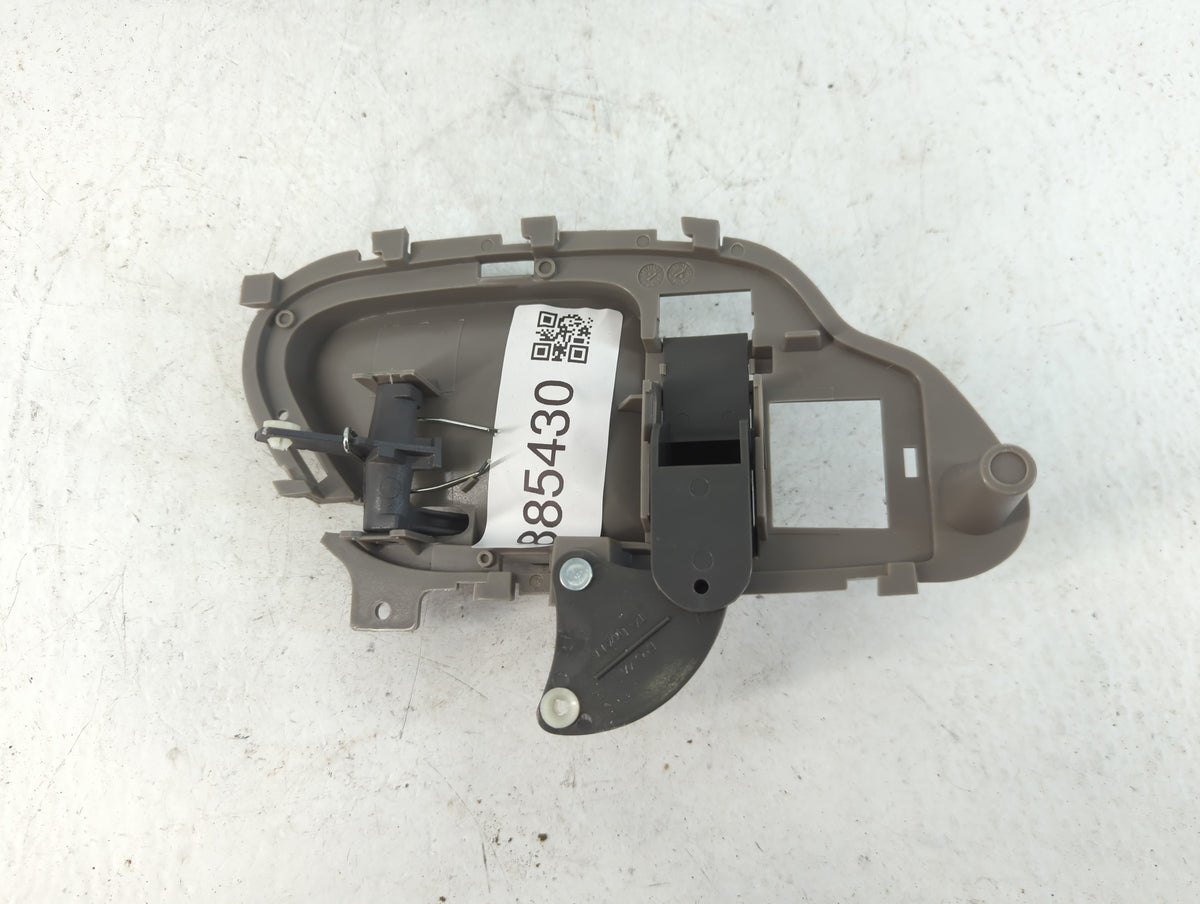 1995 Chevrolet Suburban 1500 Passenger Side Front Inside Door Handle Oem - Oemusedautoparts1.com
