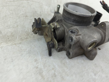 1995-1996 Dodge Neon Throttle Body P/N:4669480 Fits Fits 1995 1996 OEM Used Auto Parts