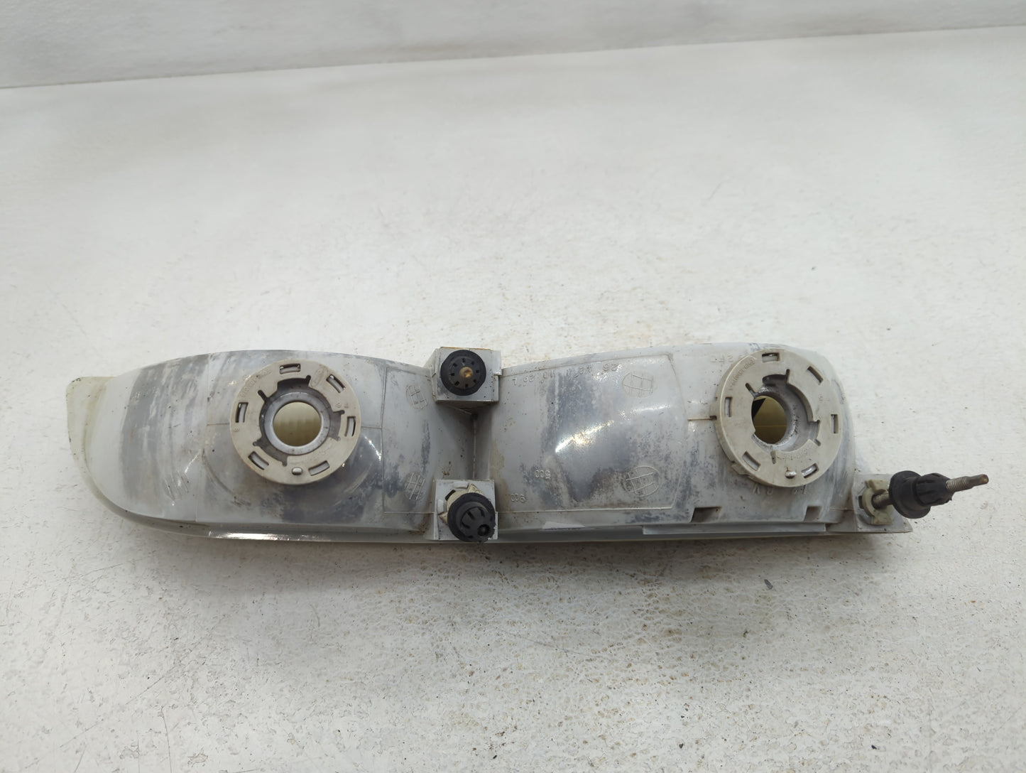 1992-1997 Ford Crown Victoria Driver Left Oem Head Light Headlight Lamp - Oemusedautoparts1.com