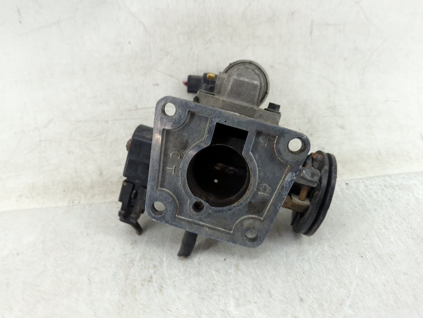 1995 Ford Escort Throttle Body Fits OEM Used Auto Parts - Oemusedautoparts1.com