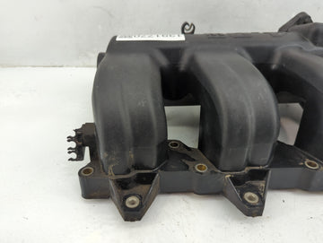 1995-1996 Ford Explorer Air Intake Manifold P/N:95TF-9E648-AA Fits Fits 1995 1996 1997 OEM Used Auto Parts