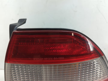 1994-1995 Honda Accord Tail Light Assembly Passenger Right OEM P/N:043-1214-A Fits Fits 1994 1995 OEM Used Auto Parts