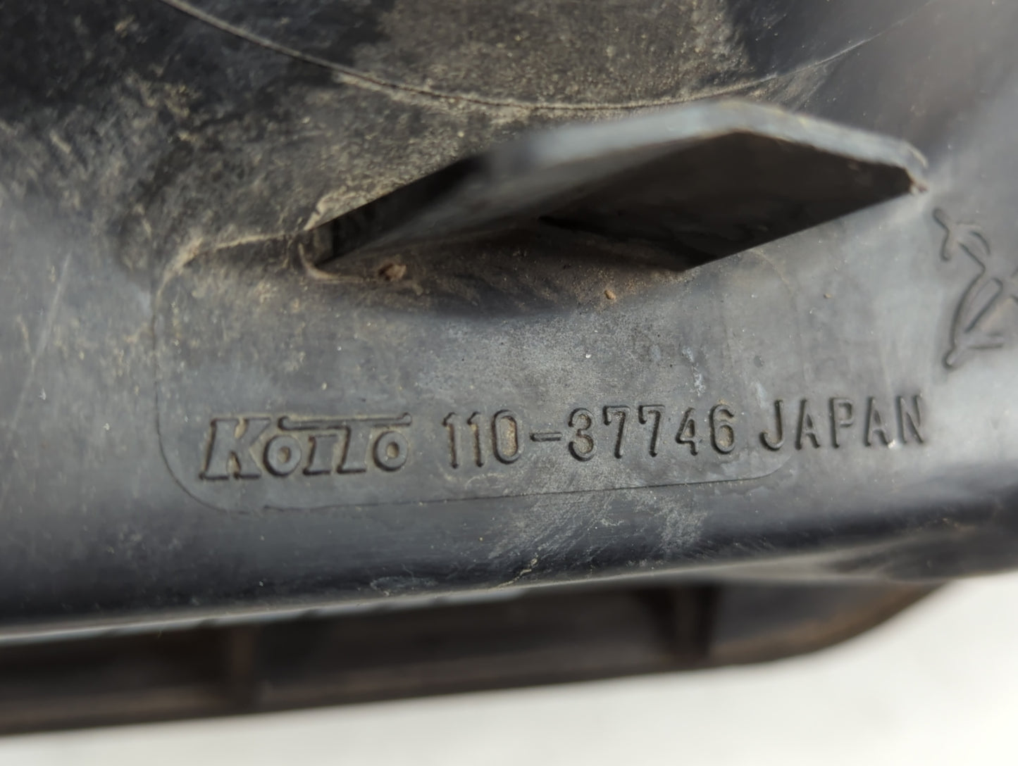 1992-1997 Mitsubishi Montero Driver Left Oem Head Light Headlight Lamp - Oemusedautoparts1.com