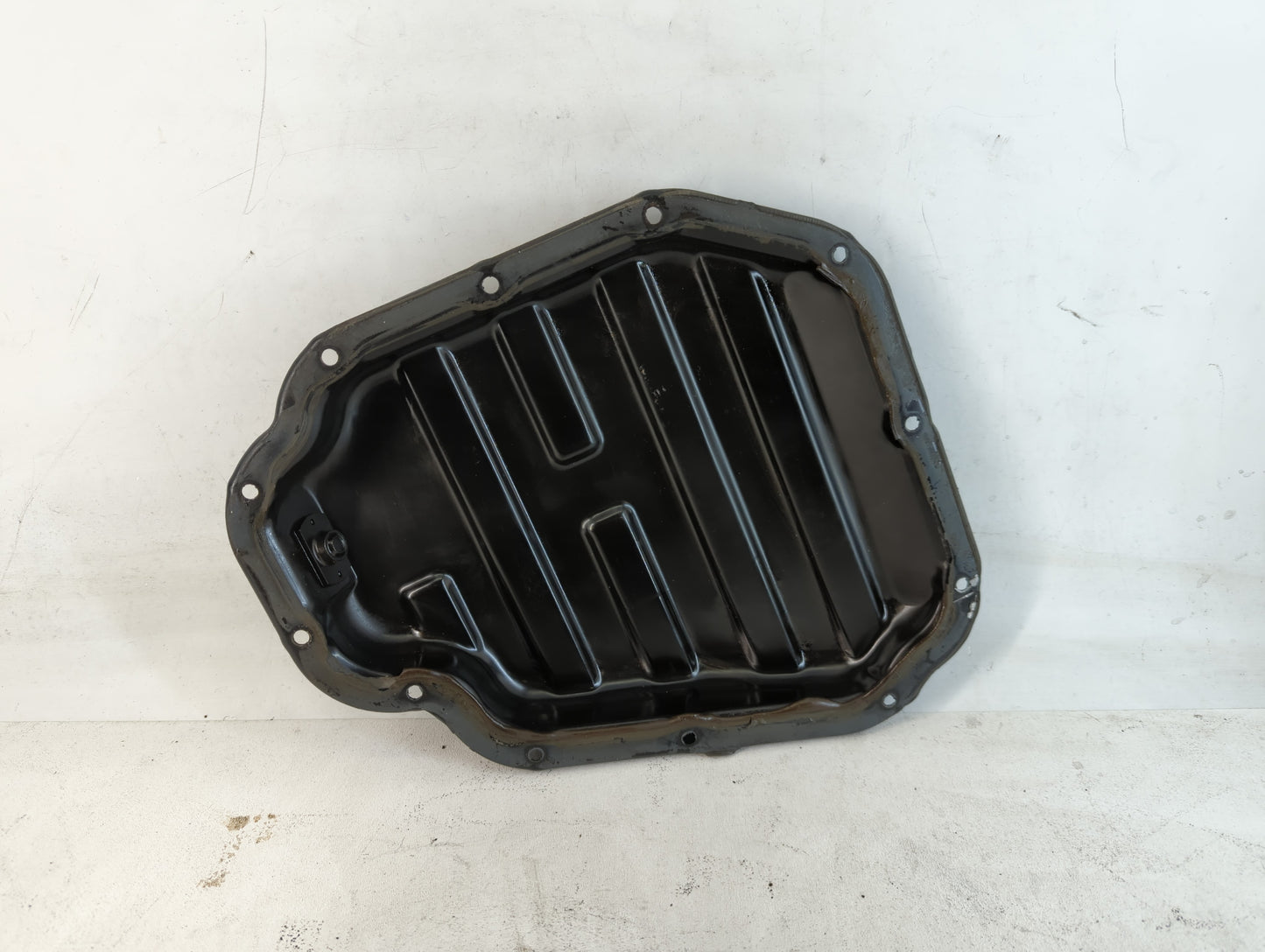 1994-2001 Toyota Camry Engine Oil Pan Fits Fits 1994 1995 1996 1997 1998 1999 2000 2001 OEM Used Auto Parts - Oemusedautopar