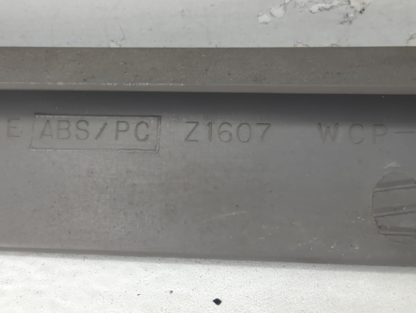 1996 Chevrolet Blazer Information Radio Display Screen Bezel Vents - Oemusedautoparts1.com