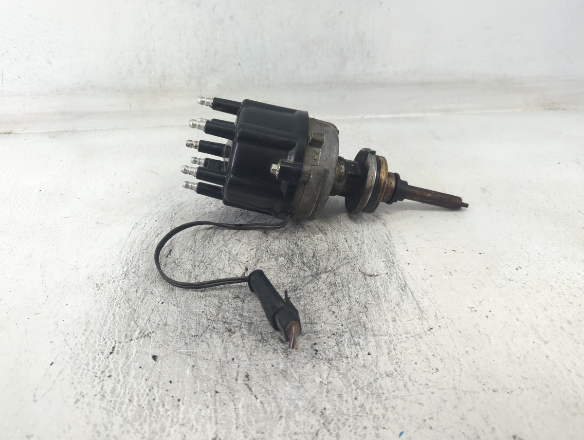 1992-1997 Dodge Dakota Engine Ignition Distributor OEM Fits Fits 1992 1993 1994 1995 1996 1997 OEM Used Auto Parts - Oemused