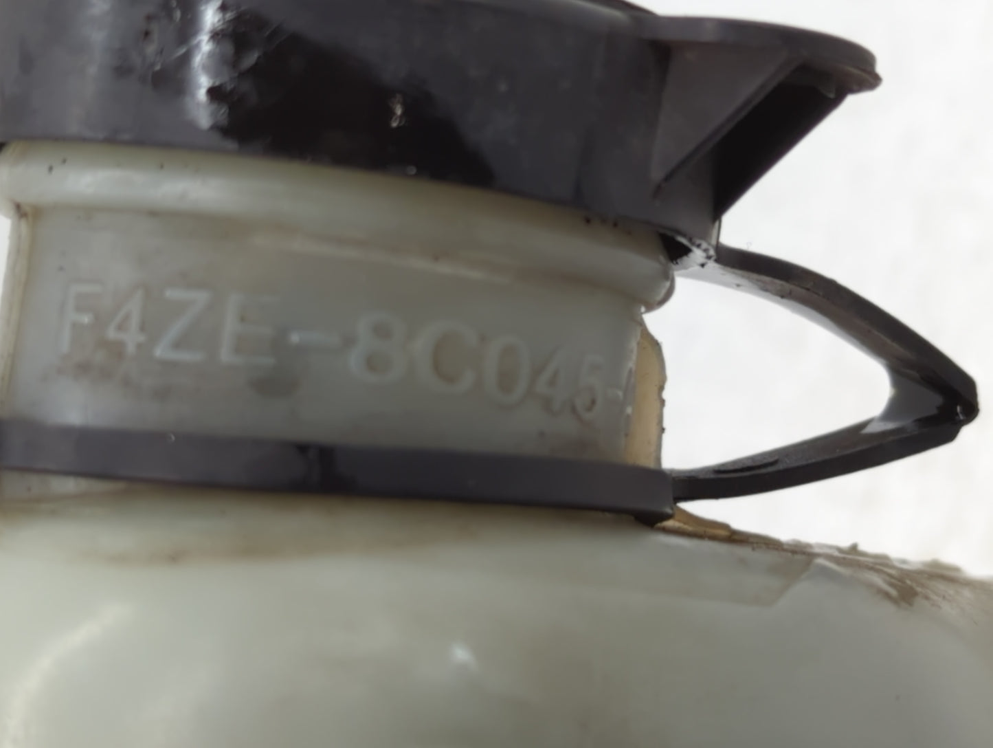 1996 Ford Mustang Radiator Coolant Overflow Expansion Tank Bottle - Oemusedautoparts1.com