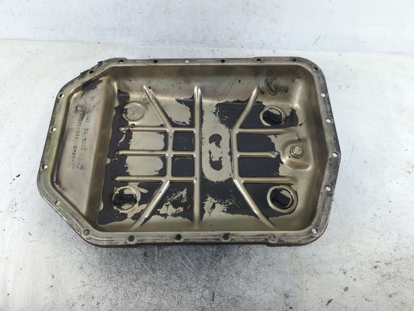 1990-1997 Jaguar Xj Engine Oil Pan Fits Fits 1990 1991 1992 1993 1994 1995 1996 1997 OEM Used Auto Parts - Oemusedautoparts1