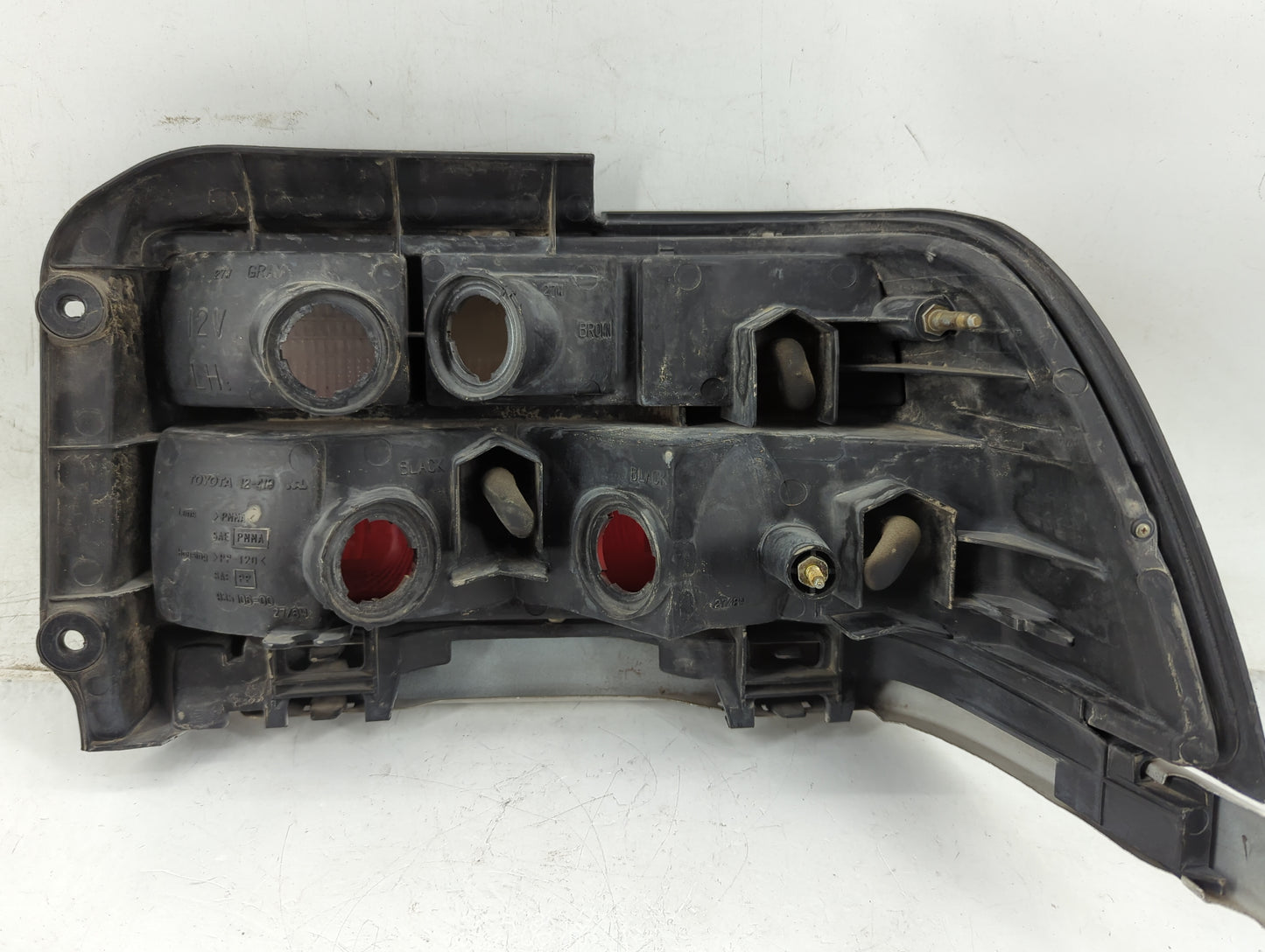 1996-1997 Toyota Corolla Tail Light Assembly Passenger Right OEM Fits Fits 1996 1997 OEM Used Auto Parts - Oemusedautoparts1