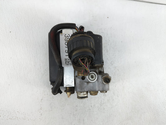 1997-1998 Bmw Z3 ABS Pump Control Module Replacement P/N:34.51-1164 095 F22137 Fits Fits 1997 1998 1999 OEM Used Auto Parts