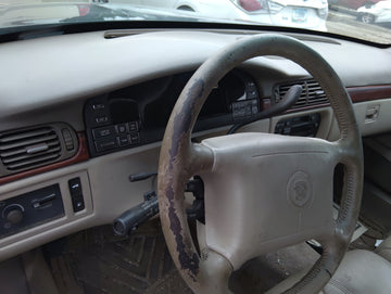 1997 Cadillac Deville Instrument Cluster Speedometer Gauges Miles:162K Fits OEM Used Auto Parts