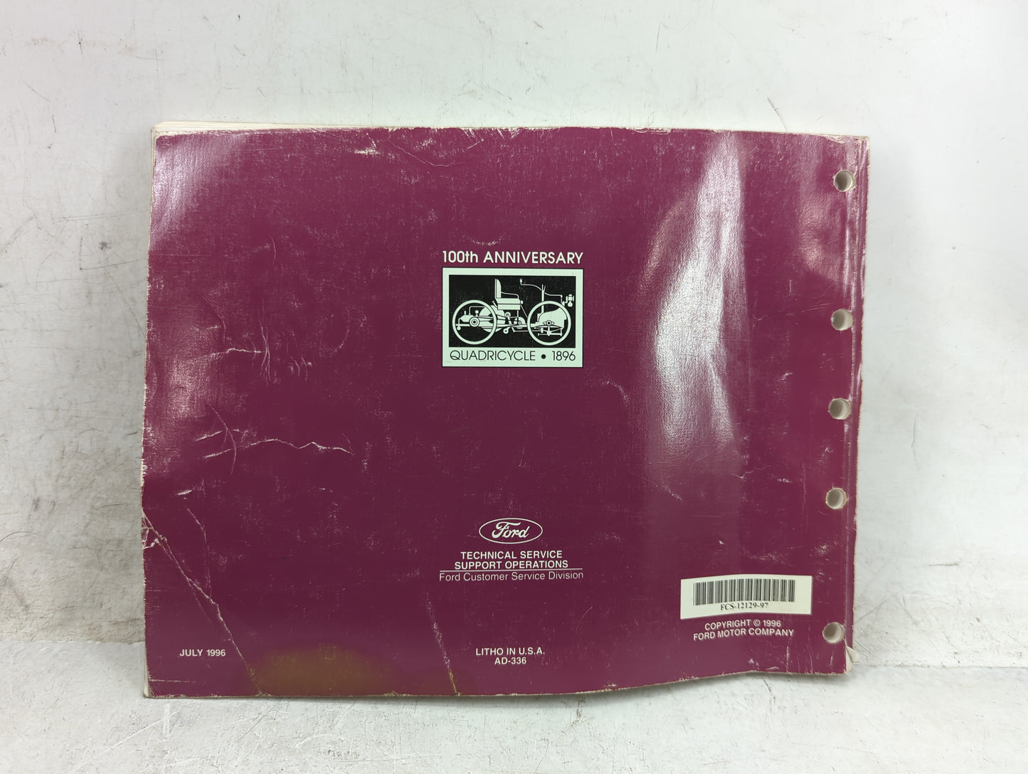 1997 Ford Expedition Owners Manual Book Guide P/N:FCS-12129-97 OEM Used Auto Parts - Oemusedautoparts1.com