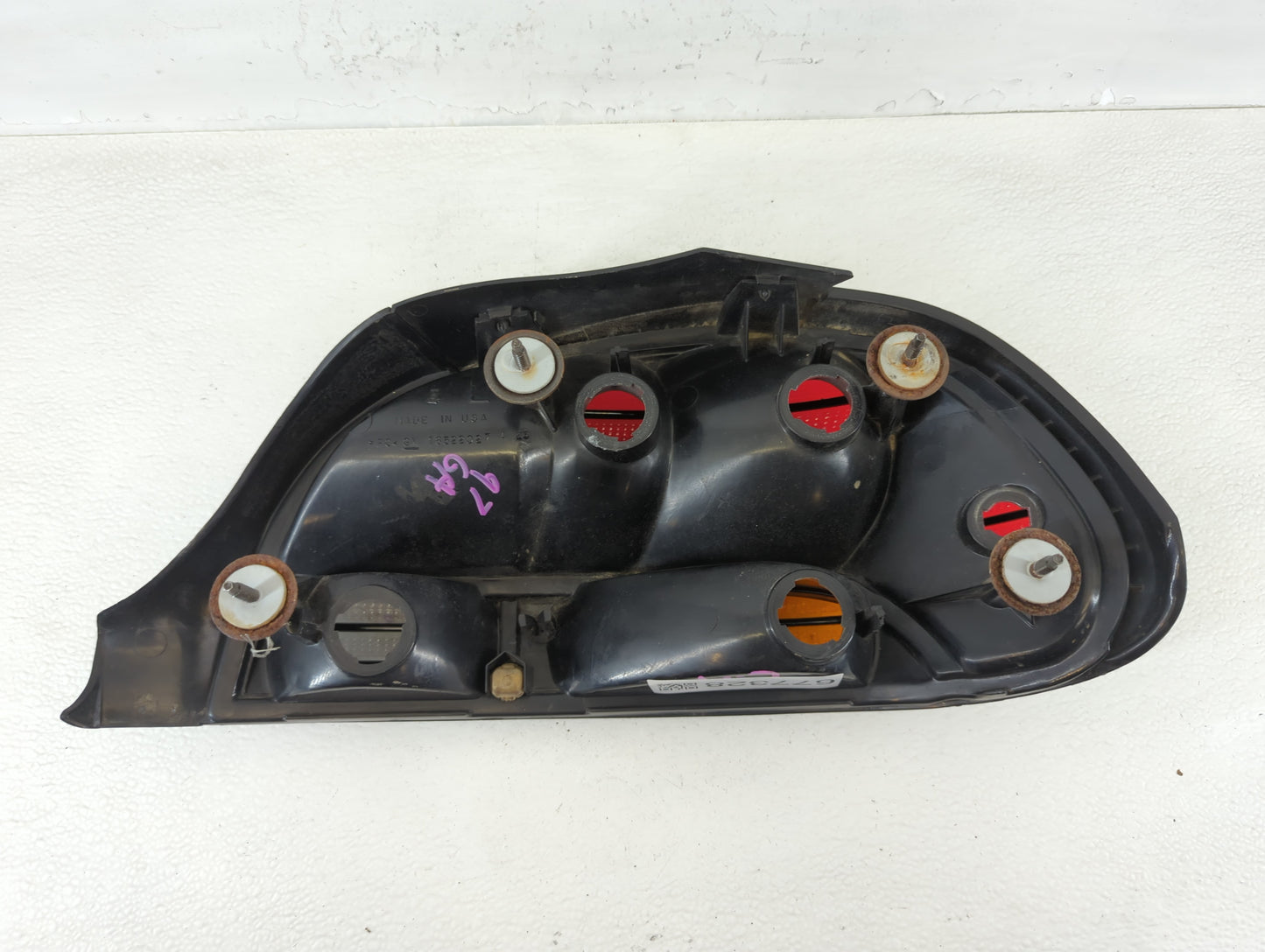 1996-1998 Pontiac Grand Am Tail Light Assembly Driver Left OEM P/N:16522027 A 23 Fits Fits 1996 1997 1998 OEM Used Auto Part