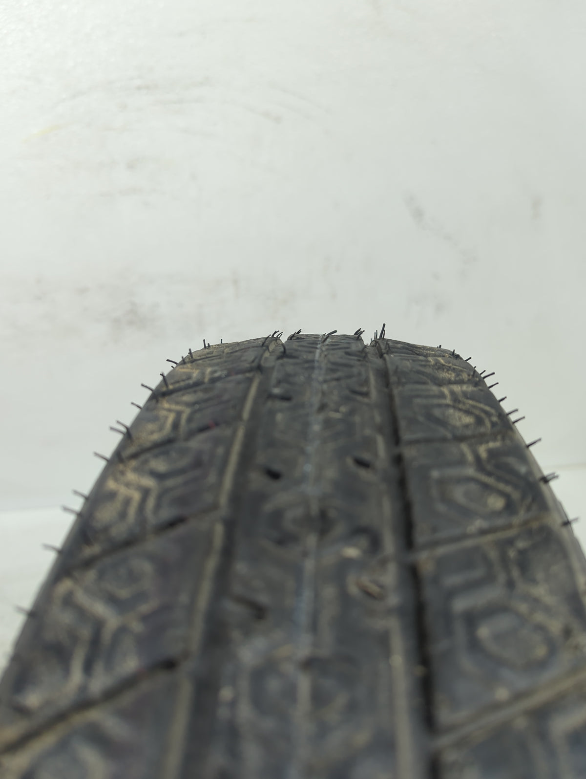 1997-2004 Buick Regal Spare Donut Tire Wheel Rim Oem - Oemusedautoparts1.com