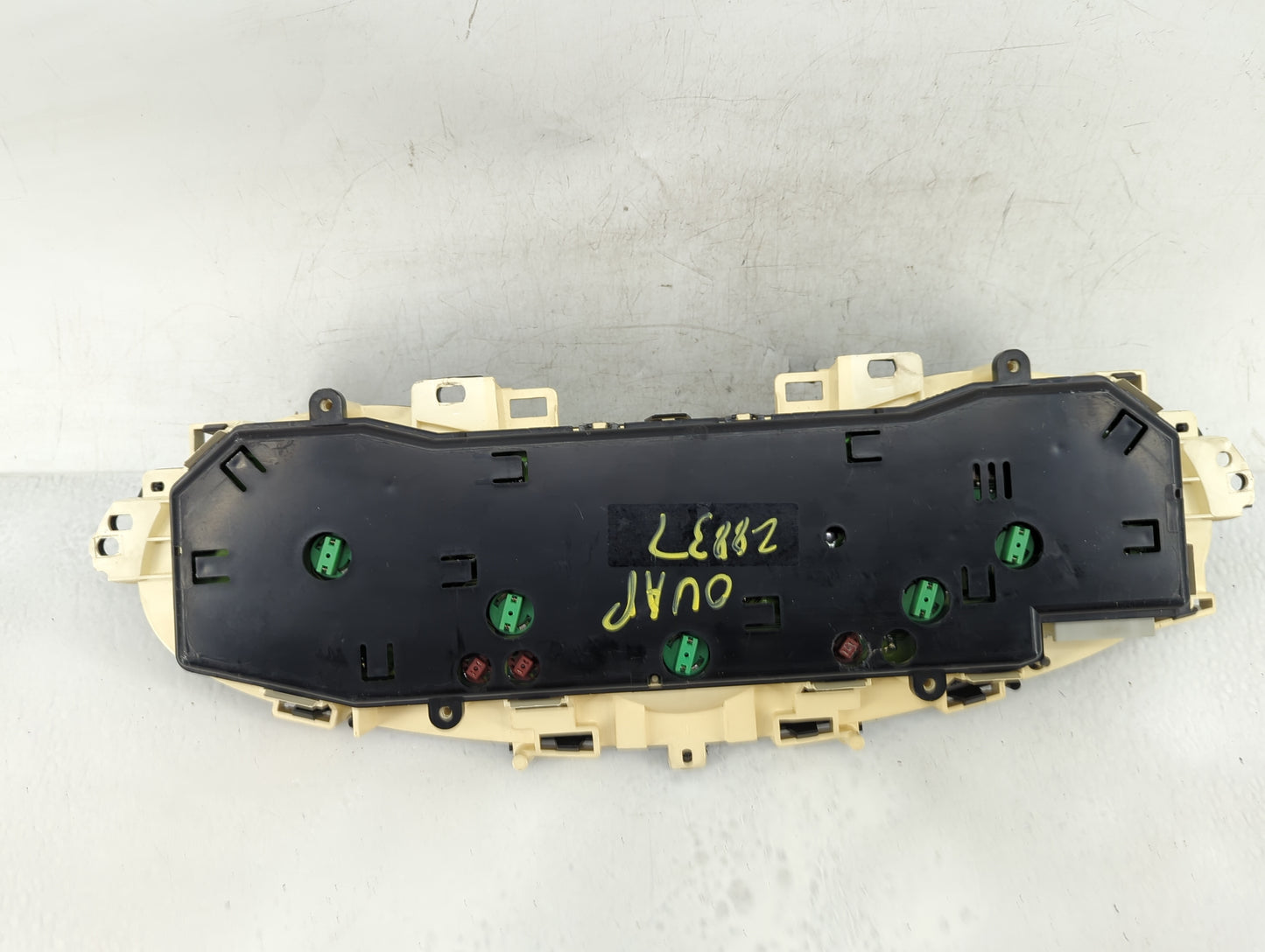 1997-1999 Chevrolet Malibu Instrument Cluster Speedometer Gauges Fits Fits 1997 1998 1999 OEM Used Auto Parts - Oemusedautop