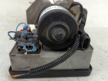 1997-1999 Chevrolet Malibu ABS Pump Control Module Replacement P/N:18024176 Fits Fits 1997 1998 1999 2000 OEM Used Auto Parts