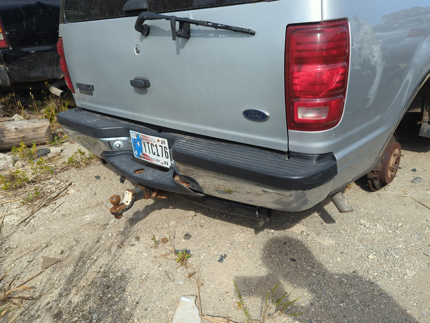 1997-2002 Ford Expedition Rear Bumper Assembly Oem - Oemusedautoparts1.com
