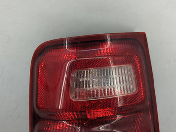 1997-2002 Ford Expedition Tail Light Assembly Passenger Right OEM Fits Fits 1997 1998 1999 2000 2001 2002 OEM Used Auto Parts