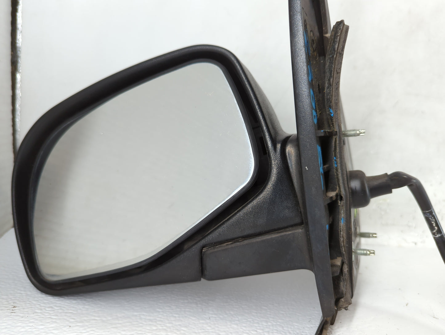 1998-2003 Ford Explorer Driver Side View Mirror - Left Door Mirror OEM Used - Oemusedautoparts1.com