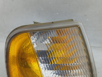 1997-2003 Ford F-150 Passenger Right Oem Front Light Lamp