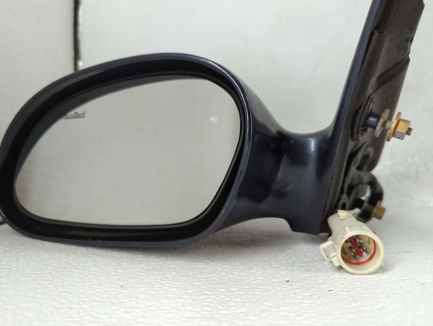 1996-1998 Ford Taurus Driver Left Side View Manual Door Mirror Black - Oemusedautoparts1.com