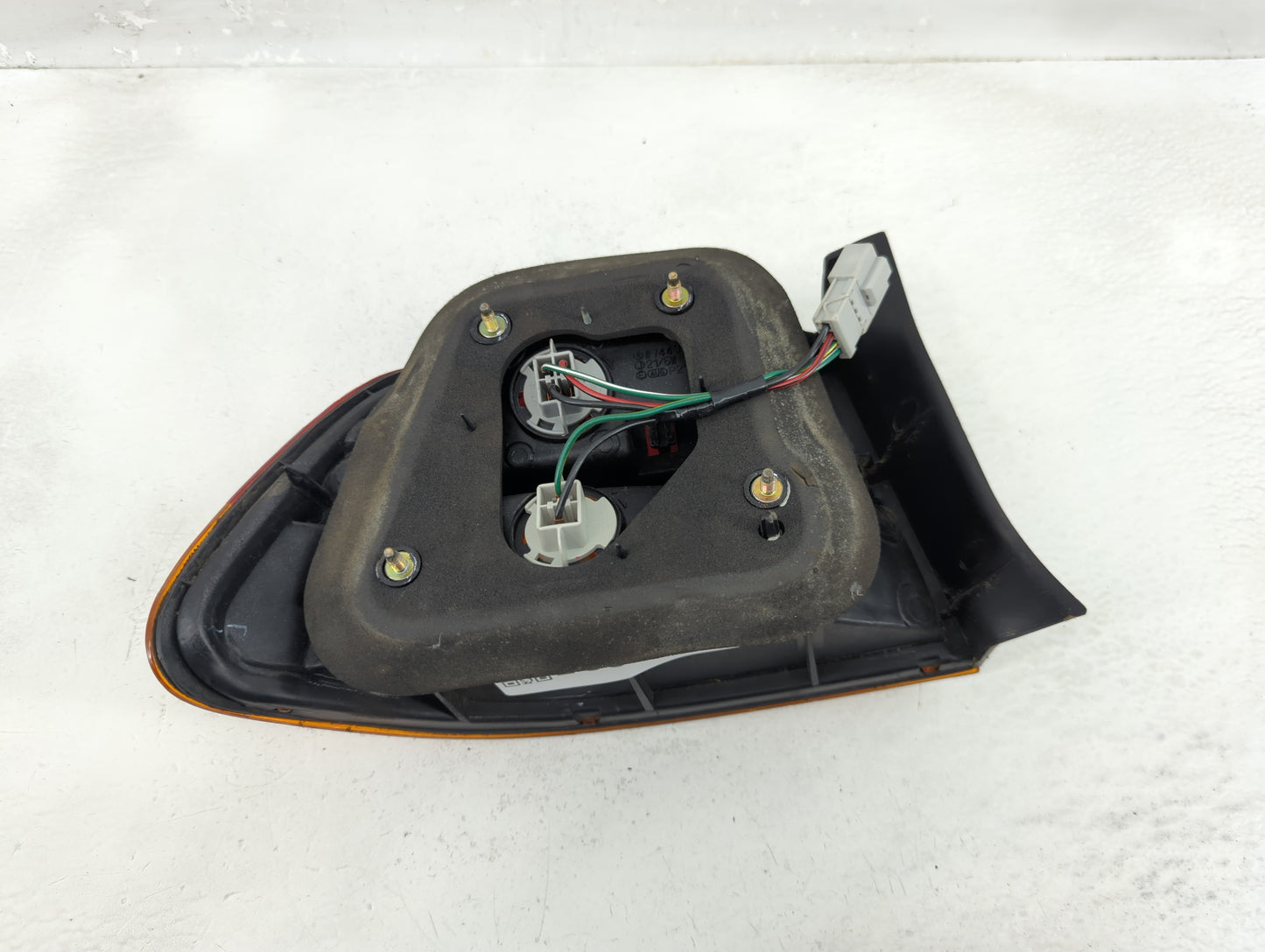 1996-1998 Honda Civic Tail Light Assembly Passenger Right OEM Fits Fits 1996 1997 1998 OEM Used Auto Parts - Oemusedautopart