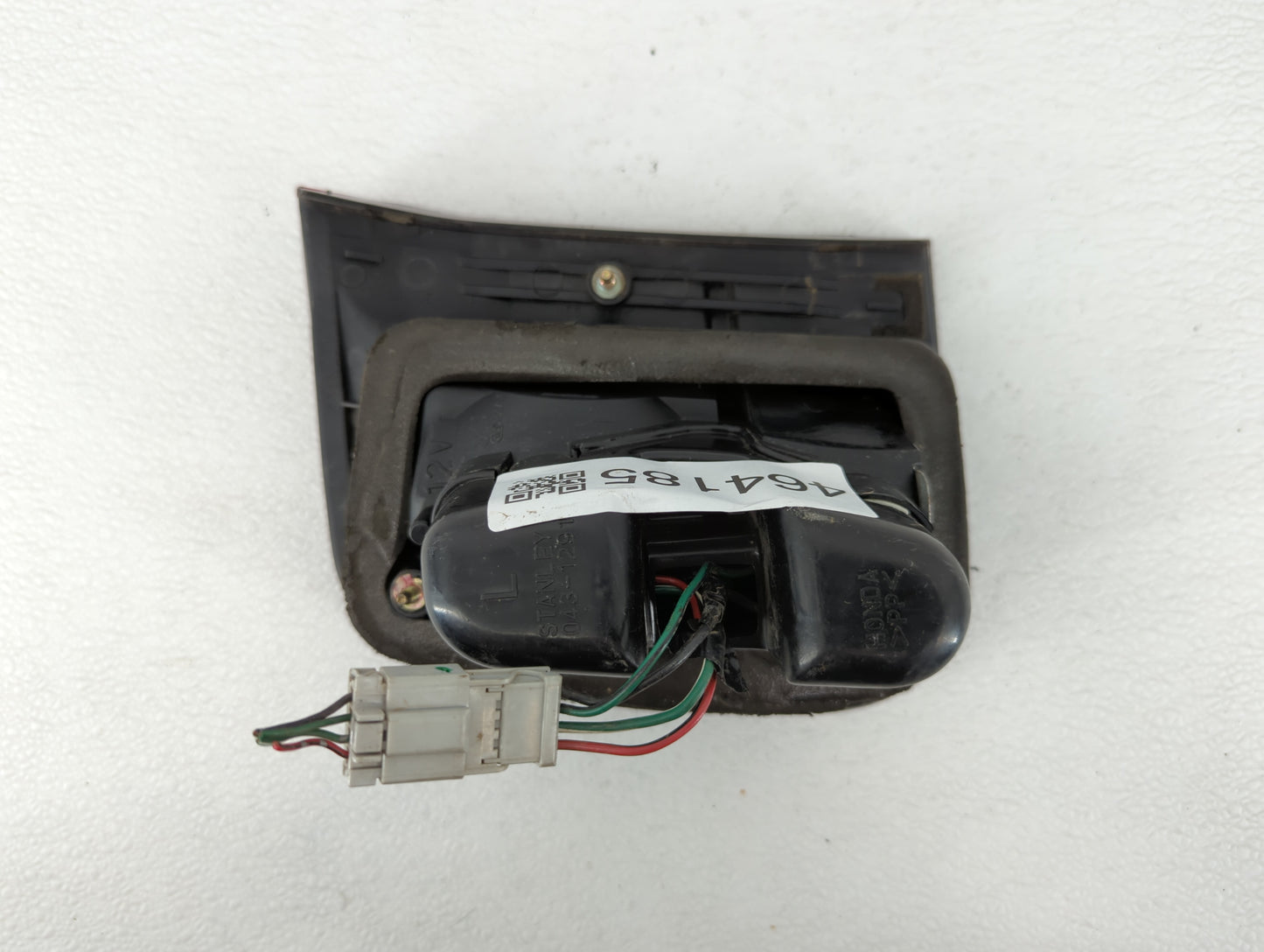 1998 Honda Civic Tail Light Assembly Driver Left OEM P/N:043-1291 Fits Fits 1996 1997 OEM Used Auto Parts - Oemusedautoparts