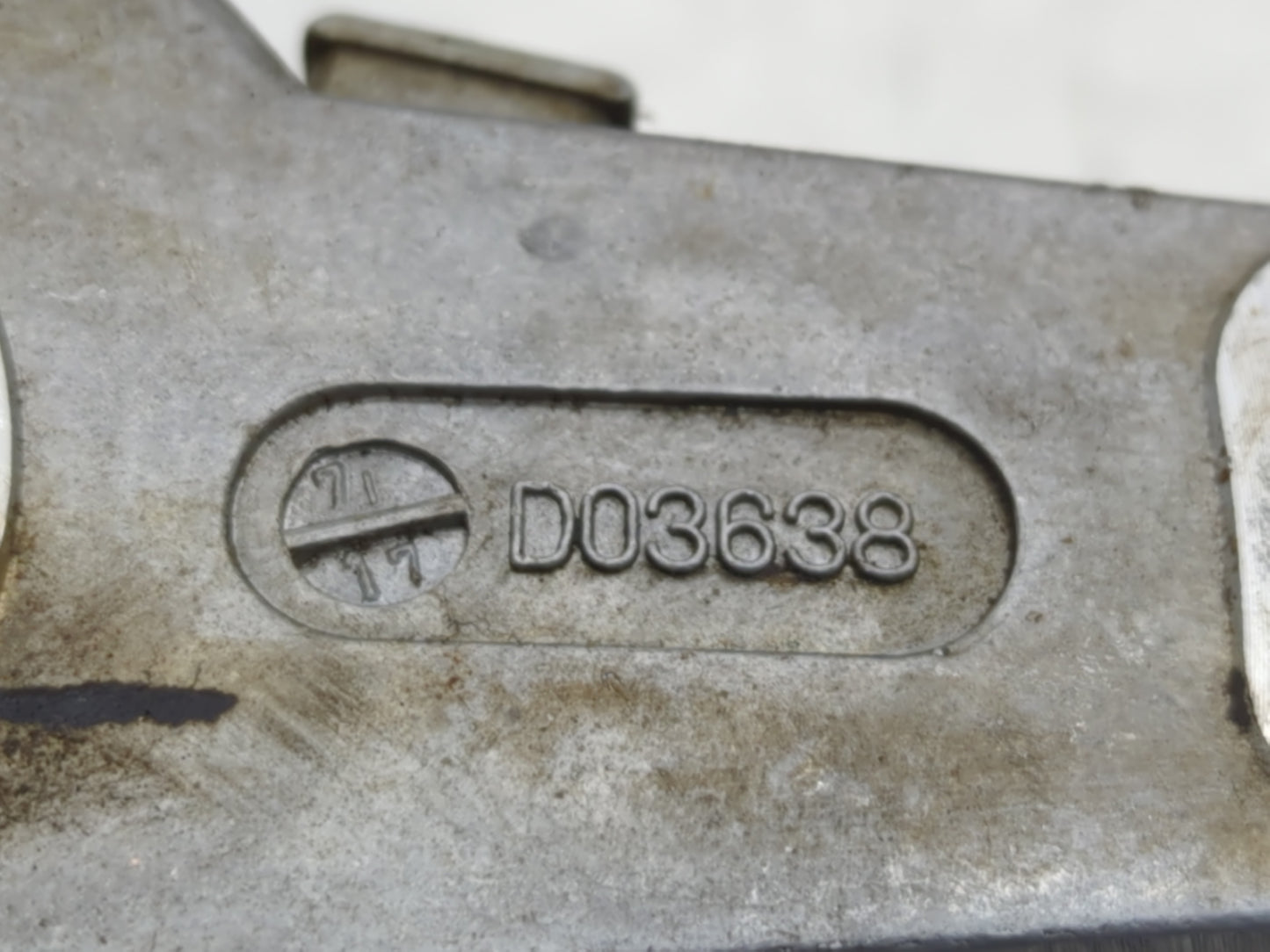 1997-2001 Honda Prelude Engine Ignition Distributor OEM P/N:D03638 Fits Fits 1997 1998 1999 2000 2001 OEM Used Auto Parts -