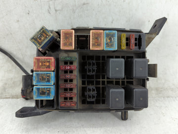 1998 Hyundai Accent Fusebox Fuse Box Panel Relay Module P/N:91212-22002 Fits OEM Used Auto Parts