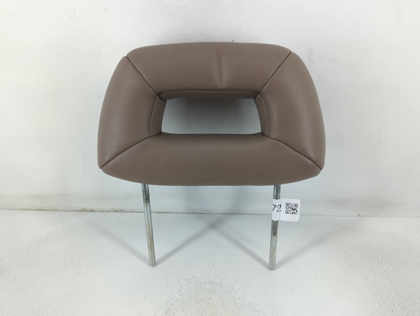 1998 Mercury Grand Marquis Headrest Head Rest Front Driver Passenger Seat Fits OEM Used Auto Parts - Oemusedautoparts1.com