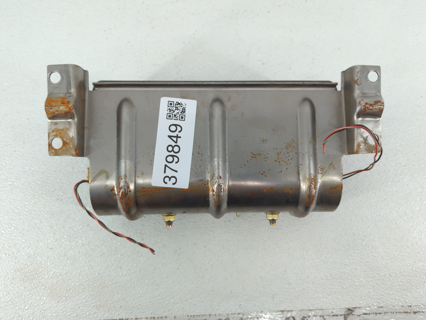 1998 Saturn Sl2 Air Bag Driver Left Knee OEM P/N:1X43-F644A74-AG Fits OEM Used Auto Parts - Oemusedautoparts1.com