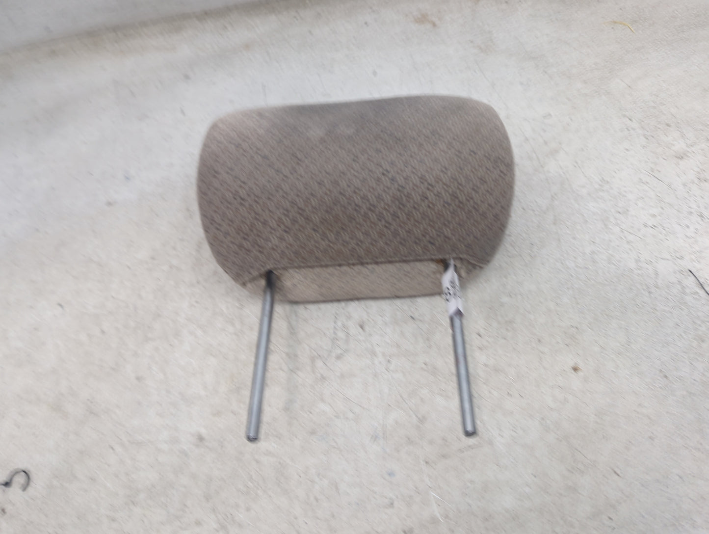 1998 Toyota Corolla Headrest Head Rest Front Driver Seat Tan - Oemusedautoparts1.com