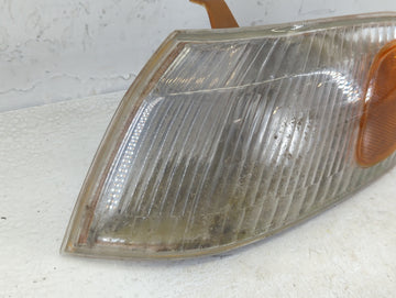 1998 Toyota Corolla Driver Corner/Park Light Park Lamp