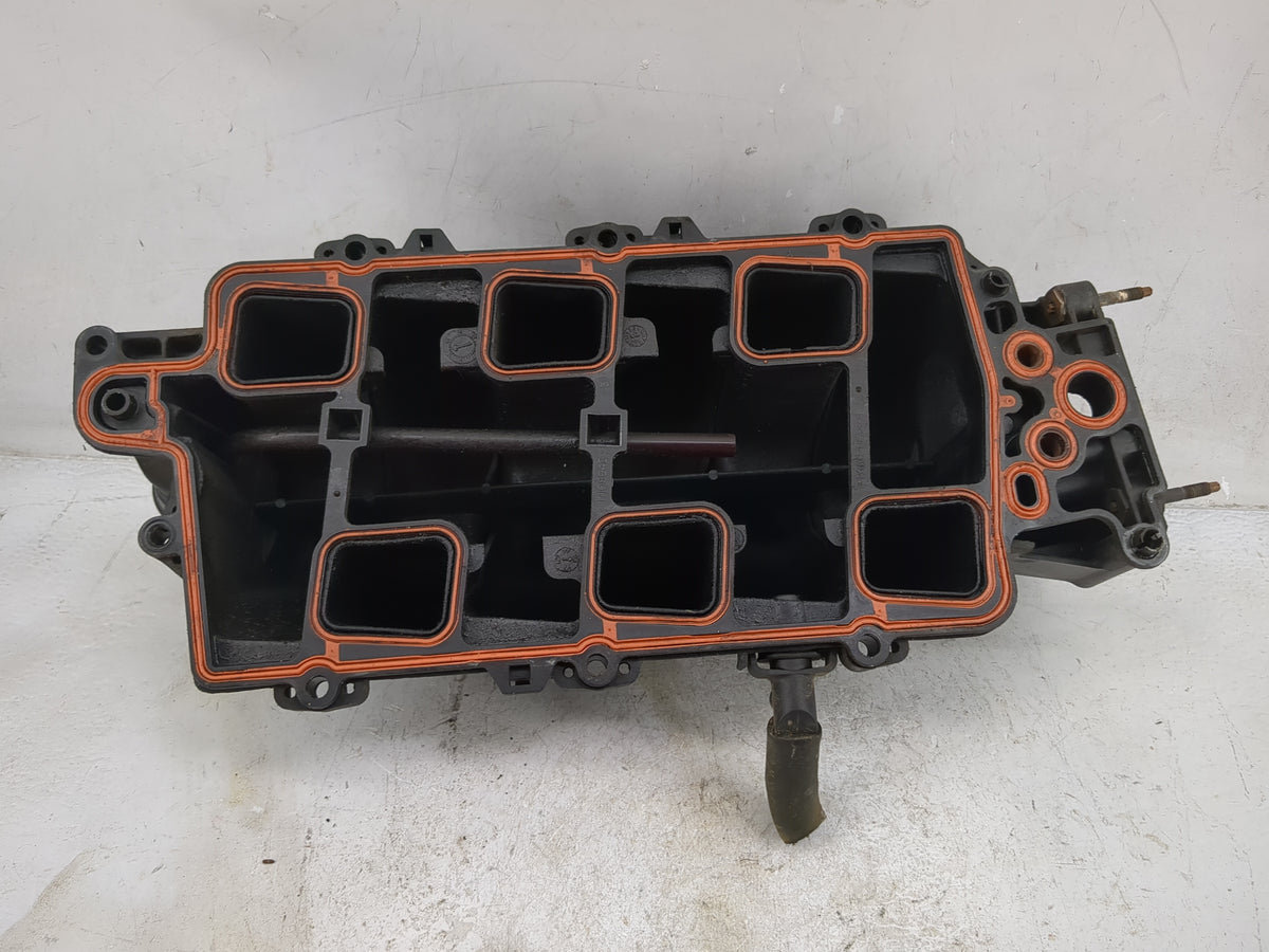 1999 Buick Park Avenue Air Intake Manifold P/N:16249939 Fits OEM Used Auto Parts - Oemusedautoparts1.com