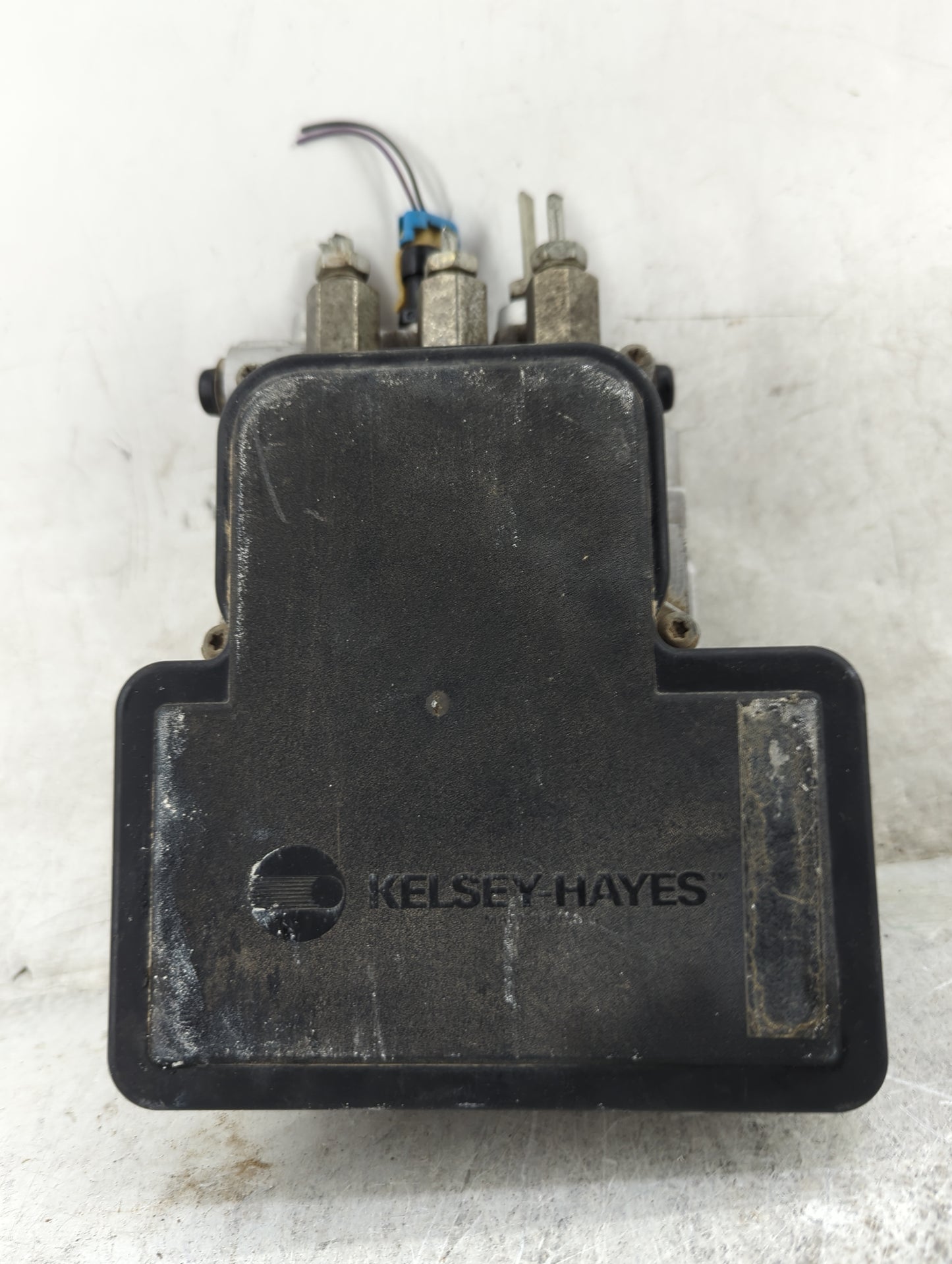 1999 Chevrolet S10 Blazer ABS Pump Control Module Replacement P/N:12765501 Fits Fits 1998 OEM Used Auto Parts - Oemusedautop