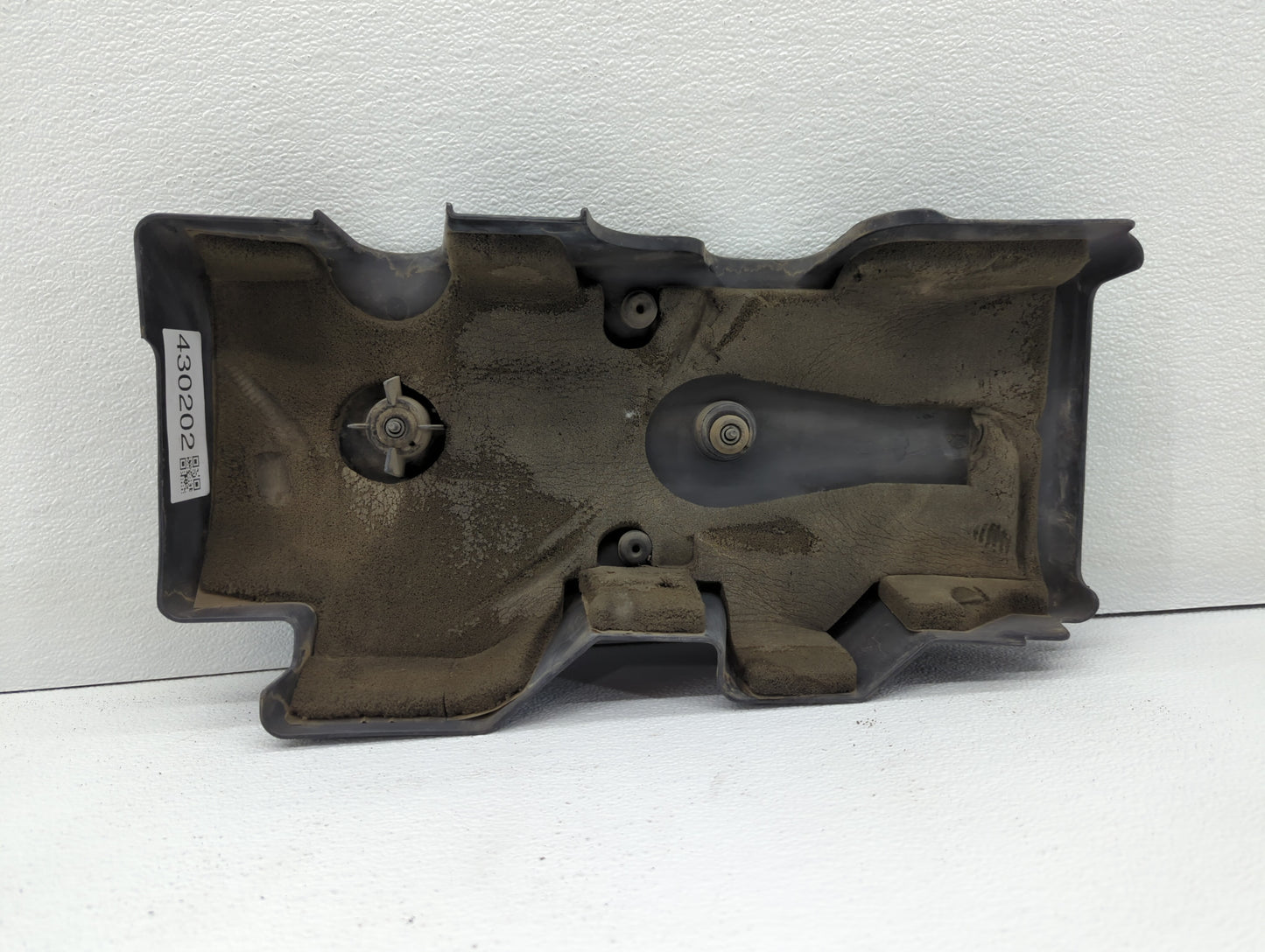 1999 Chevrolet Silverado 1500 Engine Cover - Oemusedautoparts1.com