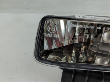 1999-2000 Chevrolet Tahoe Passenger Right Oem Front Light Lamp