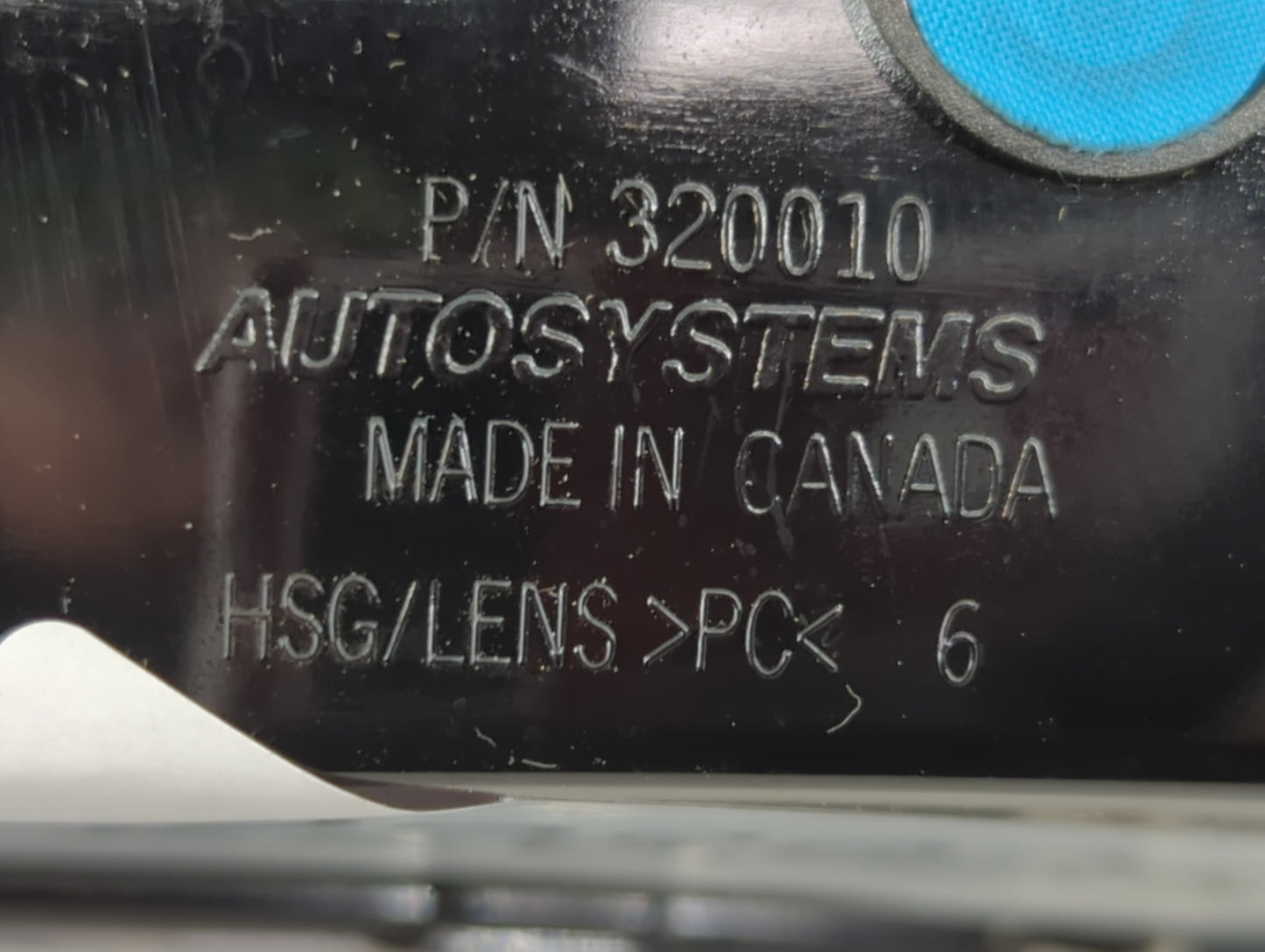 1999-2000 Chevrolet Tahoe Passenger Right Oem Front Light Lamp - Oemusedautoparts1.com