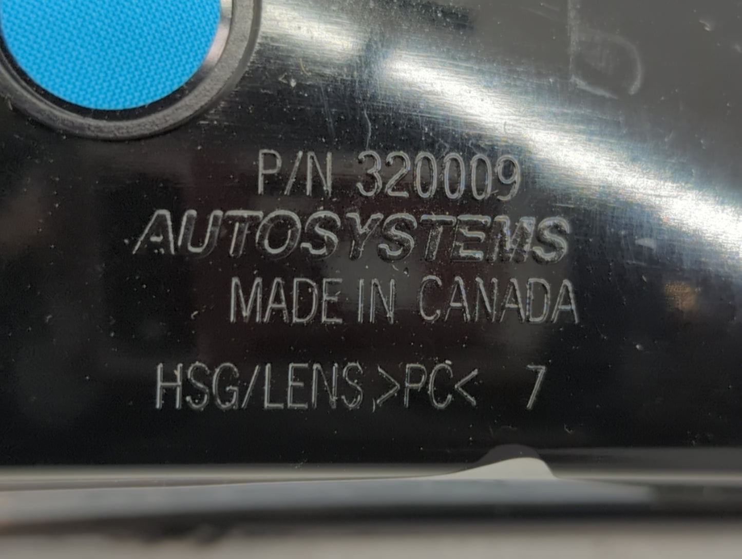 1999-2000 Chevrolet Tahoe Driver Left Oem Front Light Lamp - Oemusedautoparts1.com