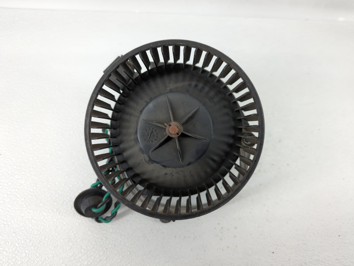 1998-2000 Dodge Durango Heater AC Blower Motor P/N:4462674 Fits Fits 1998 1999 2000 OEM Used Auto Parts - Oemusedautoparts1.