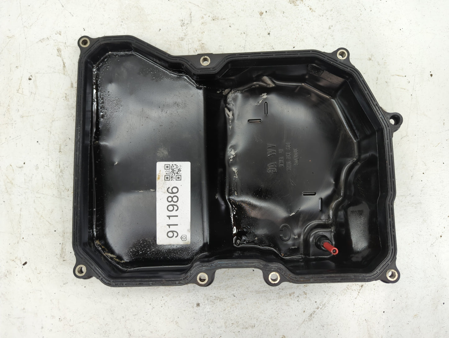 1996-2000 Dodge Stratus Engine Oil Pan P/N:09G 321 361B Fits Fits 1996 1998 1999 2000 OEM Used Auto Parts - Oemusedautoparts