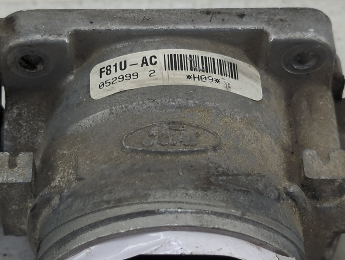 1998-2004 Ford E-150 Throttle Body Fits Fits 1998 1999 2000 2001 2002 2003 2004 2005 OEM Used Auto Parts - Oemusedautoparts1