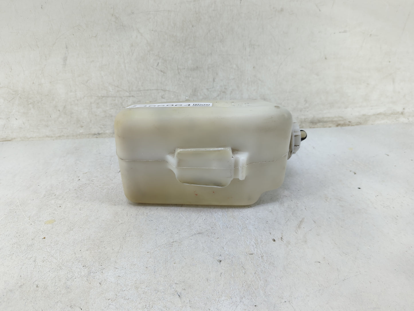 1999-2004 Honda Odyssey Radiator Coolant Overflow Expansion Tank Bottle 1466964 - Oemusedautoparts1.com